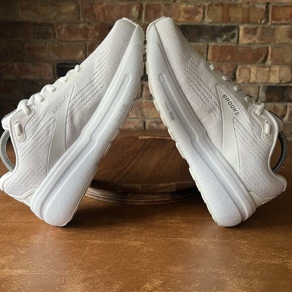 Brooks Ghost Max 2 Womens 9.5 Wide Max Cushion Road Running Shoes Sneakers - Picture 16 of 16